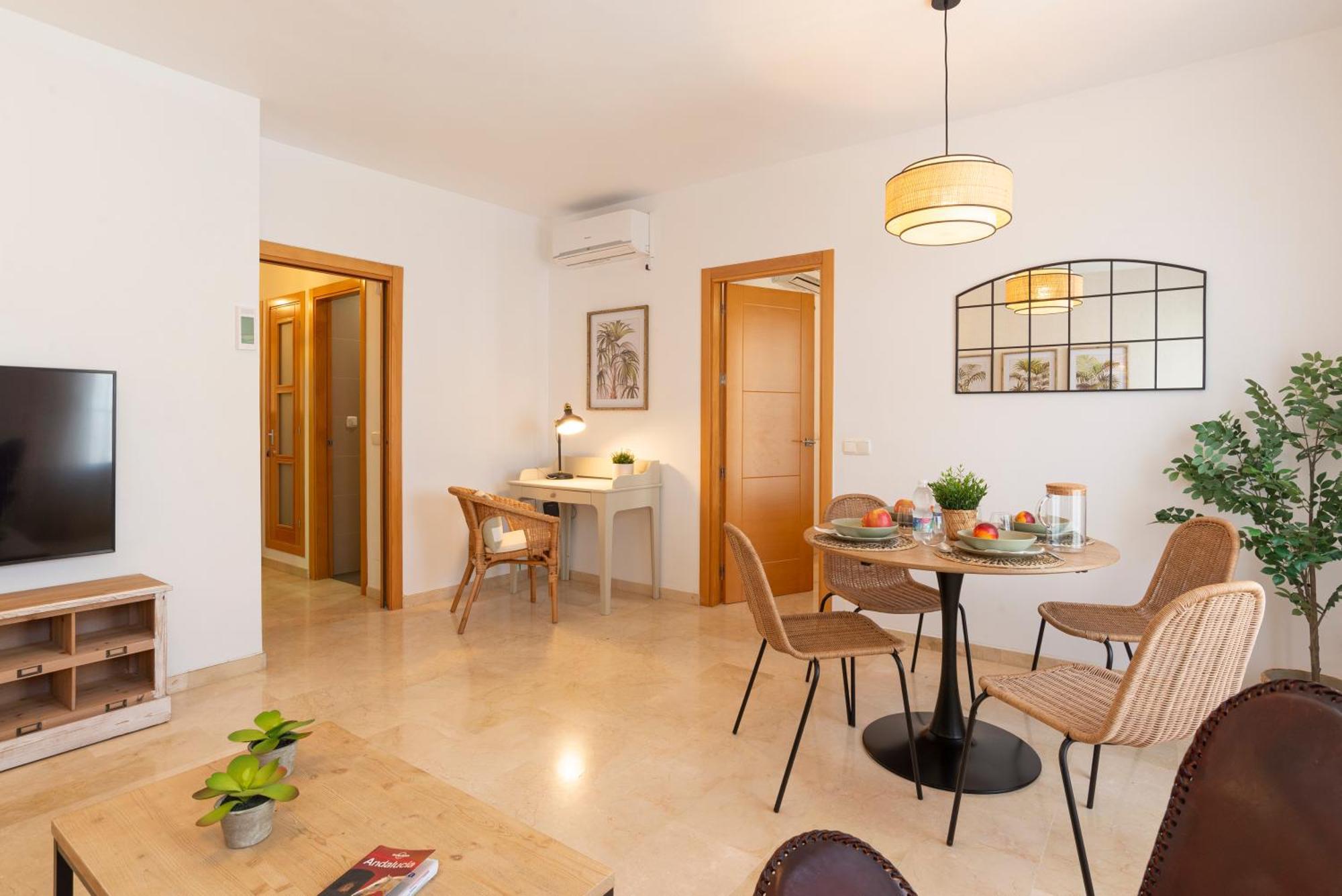 Apartment & Pool In Malaga City Center Dış mekan fotoğraf